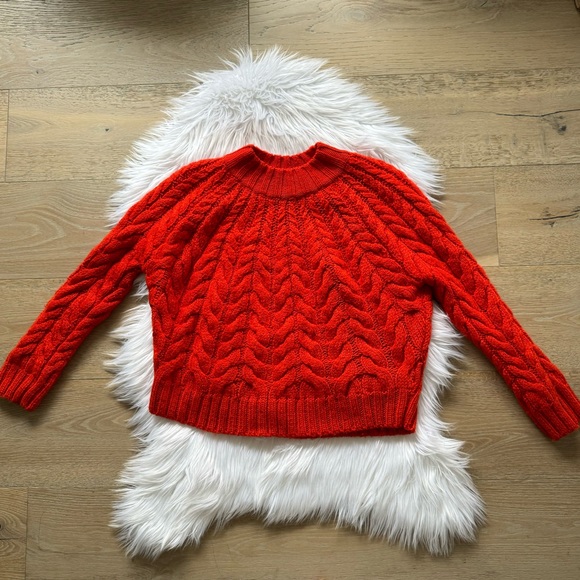 Sézane Diego Jumper - Picture 2 of 7